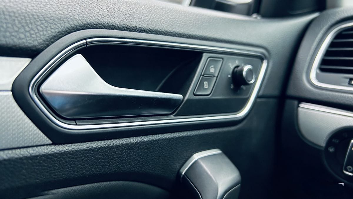 injection molded automotive interior parts in china manufacturing guide top supplier recommendations (3)